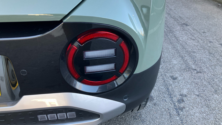 Hyundai INSTER 85kW 02 49kWh 5dr Auto Electric Hatchback